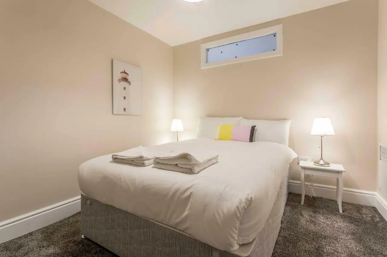 New Georgian Self-Catered Apartments At The Spire Dublin 0*,  Irland